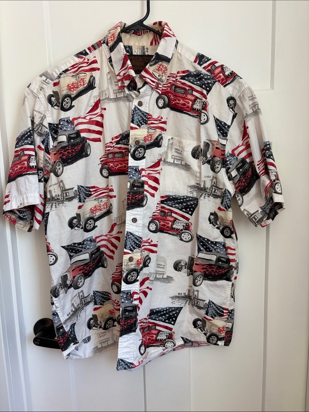 100% cotton vintage Americana Car Print Shirt -Red/White/Blue